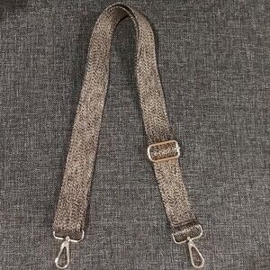 Adjustable Black and Tan Marled  Strap with Gold Hardware